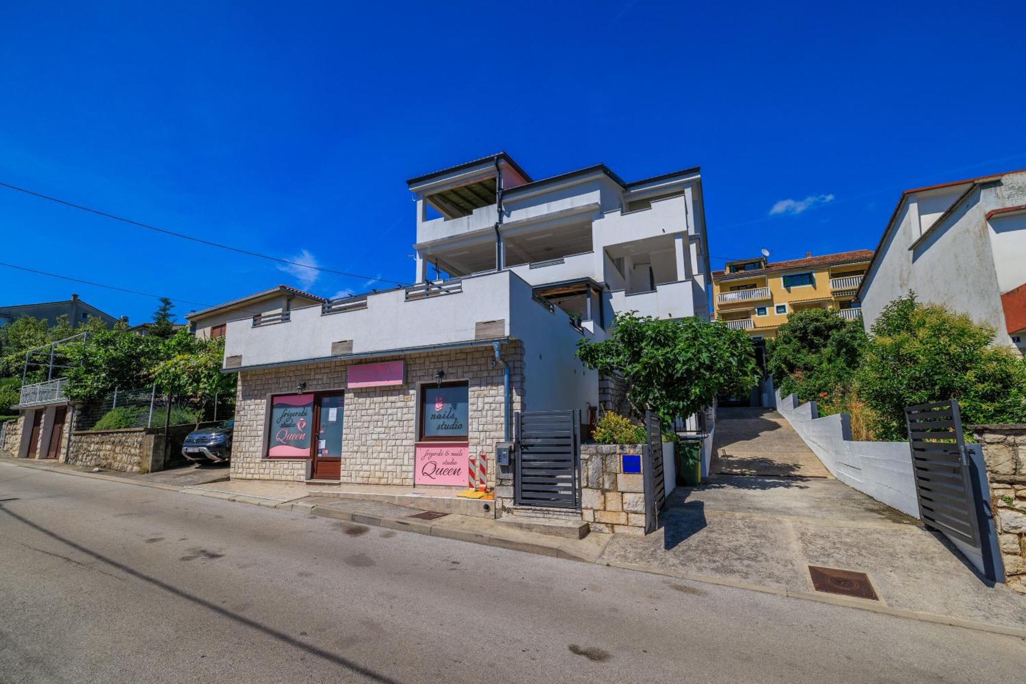Apartments Luna Crikvenica Buitenkant foto